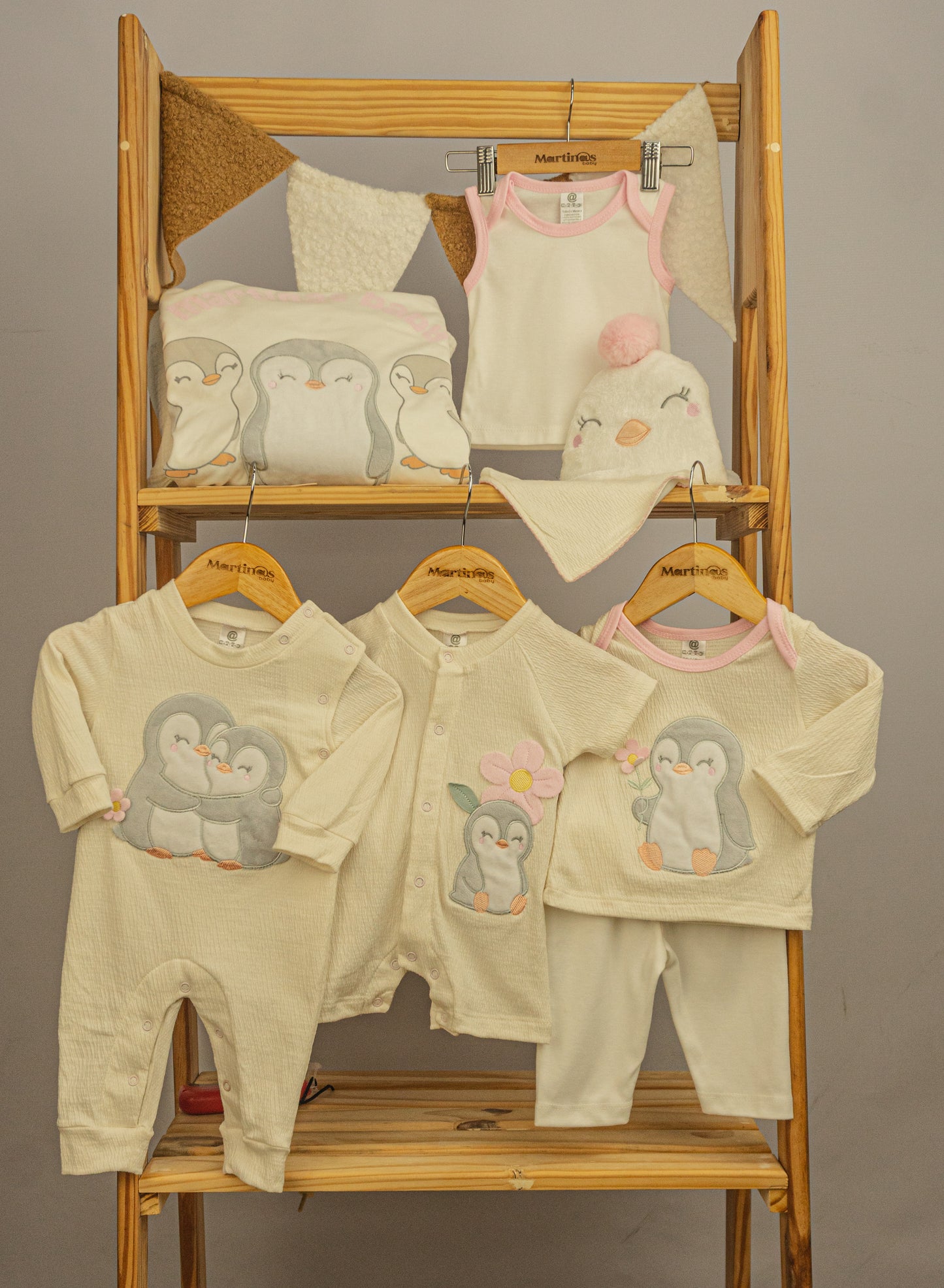 PRIMER DIA PINGUI BELLA